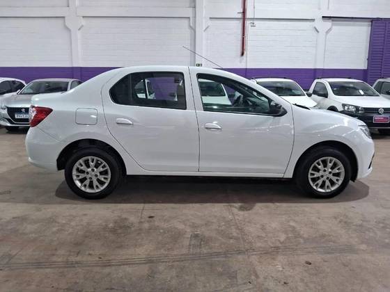 RENAULT LOGAN 1.0 12V SCE FLEX ZEN MANUAL RENAULT LOGAN 1.0 12V SCE FLEX ZEN MANUAL